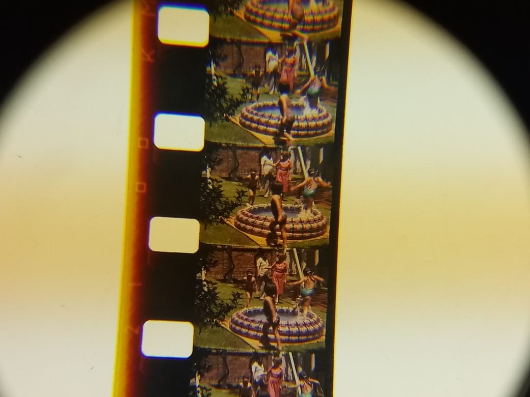  Fotogramas de film 8mm. Santiago. Chile.