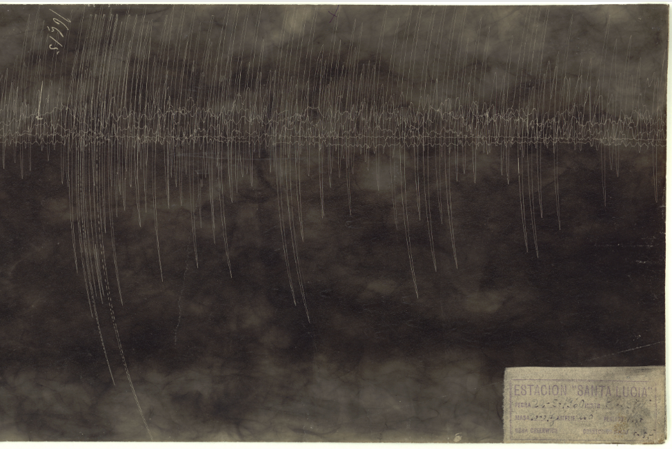 Detalle: Sismograma Nº32. Valdivia, 22 de mayo de 1960 Detalle: Sismograma Nº32. Valdivia, 22 de mayo de 1960