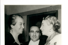 [Ceremonia de entrega del Premio Nobel de Literatura a Gabriela Mistral] [fotografía]