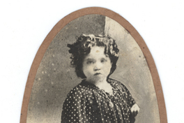 [Retrato de Graciela Barraza Molina]  [fotografía]