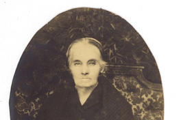[Retrato de Petronila Alcaya de Godoy]  [fotografía]
