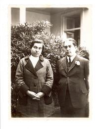 [Retrato de Gabriela Mistral e Isauro Santelices en Los Andes]  [fotografía]