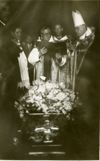 [Funeral Emelina Molina]  [fotografía]