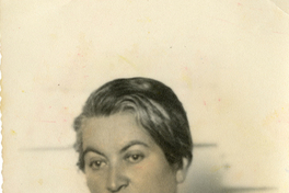[Retrato de Gabriela Mistral en Guayaquil (Ecuador)]  [fotografía]