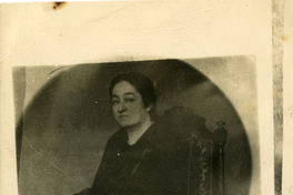 [Retrato de Emelina Molina]  [fotografía]