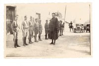 [Gabriela Mistral junto a grupo de boyscouts en Paihuano]  [fotografía]