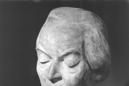 [Escultura de Gabriela Mistral]  [fotografía]