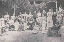 [La Escuela de Montegrande]  [fotografía].