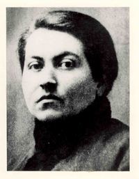 [Retrato de Gabriela, 1920]  [fotografía].