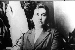 [Retrato de Gabriela, 1922]  [fotografía].