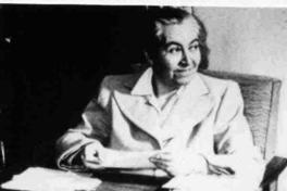 [Gabriela Mistral en Madrid]  [fotografía].