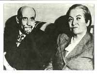 [Gabriela y Juan Ramón Jiménez]  [fotografía].