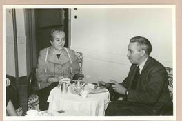 [Gabriela Mistral rumbo a Italia]  [fotografía].