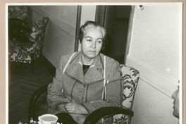 [Gabriela Mistral rumbo a Italia]  [fotografía].