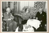 [Gabriela Mistral rumbo a Italia]  [fotografía].