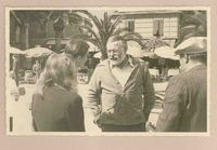 [Ernest Hemingway en Italia]  [fotografía].