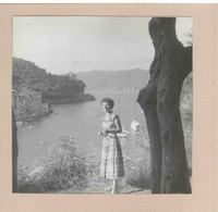 [Doris Dana en Portofino]  [fotografía].