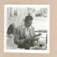 [Amigo de Doris Dana en Italia]  [fotografía].