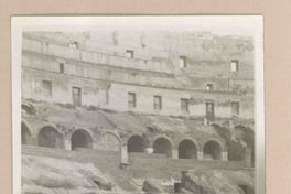 [Doris Dana junto a una amiga]  [fotografía].