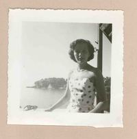 [Amiga de Doris Dana en Italia]  [fotografía].