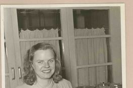 [Amiga de Doris Dana en Italia]  [fotografía].