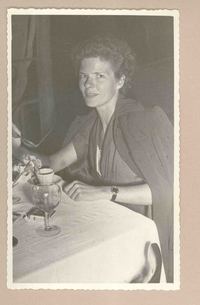 [Doris Dana en Italia]  [fotografía].