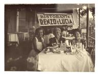 [Gabriela Mistral, Doris Dana y una amiga en Nápoles]  [fotografía].