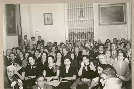 [Gabriela Mistral en Cuba]  [fotografía].