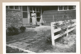 [Gabriela Mistral en Nueva York]  [fotografía].