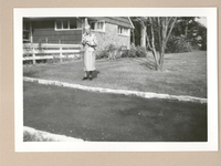 [Gabriela Mistral en Nueva York]  [fotografía].