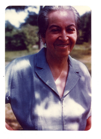 [Gabriela Mistral en Nueva York]  [fotografía].