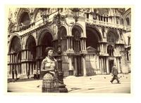 [Doris Dana en Venecia]  [fotografía].
