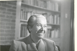 [Gabriela Mistral en Nueva York]  [fotografía].