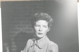 [Doris Dana en Nueva York]  [fotografía].