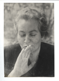 [Gabriela Mistral en Chile]  [fotografía].