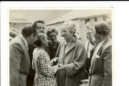 [Gabriela Mistral y Amelia Rojas en Montegrande]  [fotografía].