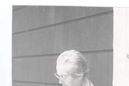 [Gabriela Mistral en Nueva York]  [fotografía].