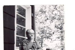 [Gabriela Mistral en Nueva York]  [fotografía].