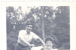 [Doris Dana en Nueva York]  [fotografía].