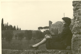 [Doris Dana en Italia]  [fotografía].