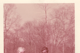 [Gabriela Mistral y unos amigos en New York]  [fotografía].