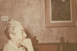 [Gabriela Mistral en New York]  [fotografía].