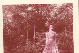 [Doris Dana en New York]  [fotografía].