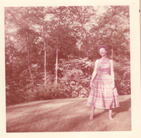 [Doris Dana en New York]  [fotografía].