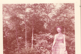 [Doris Dana en New York]  [fotografía].