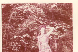 [Doris Dana en New York]  [fotografía].