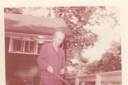 [Gabriela Mistral en New York]  [fotografía].