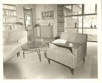 [La casa de Gabriela Mistral en Roslyn Harbor en New York]  [fotografía].