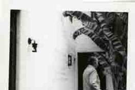 Gabriela Mistral en Santa Barbara  [fotografía].