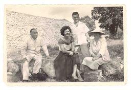 [Gabriela Mistral en Yucatán]  [fotografía].